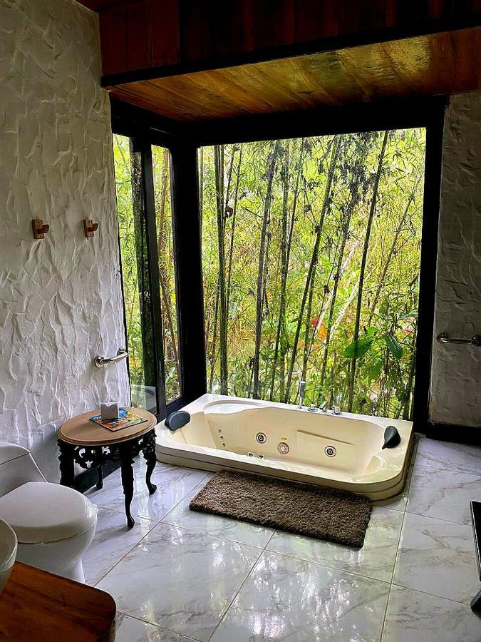 Cantalarana Lodge Mindo Εξωτερικό φωτογραφία