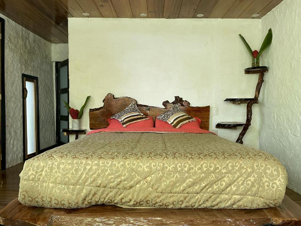 Cantalarana Lodge Mindo Εξωτερικό φωτογραφία